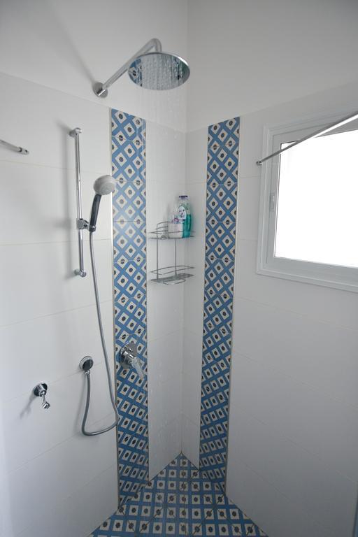 Ziv Apartments - Malkei Israel 6 A Tel Aviv Rom bilde